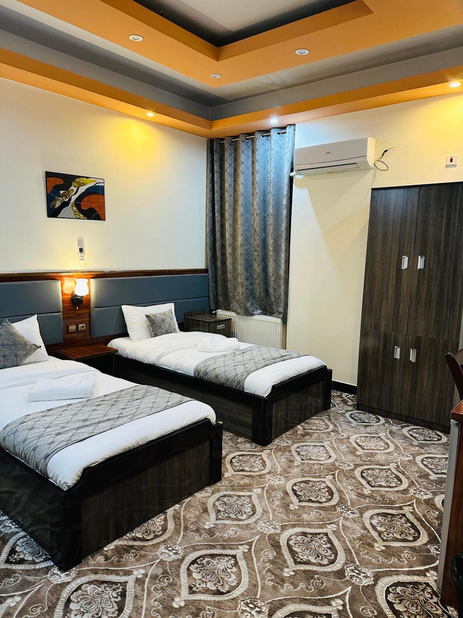 Khyber Hotel Kabul Exterior photo